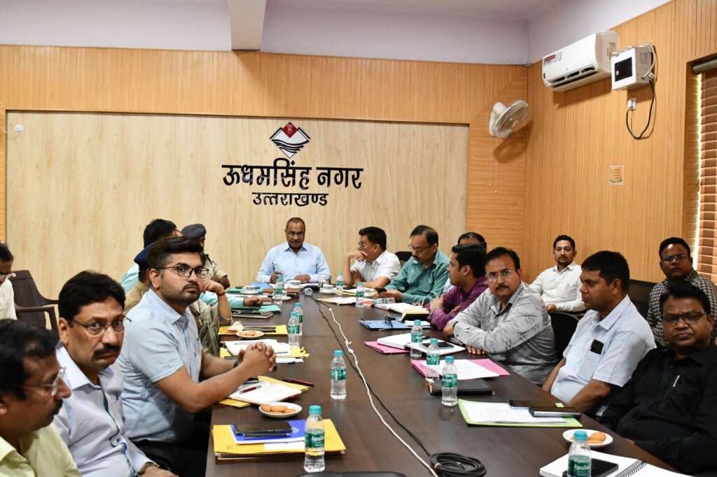 Rudrapur : सीएम धामी ने ली आगामी मानसून की तैयारियों की समीक्षा बैठक वर्चुअल माध्यम से, दिए कार्य योजना बनाने के निर्देश